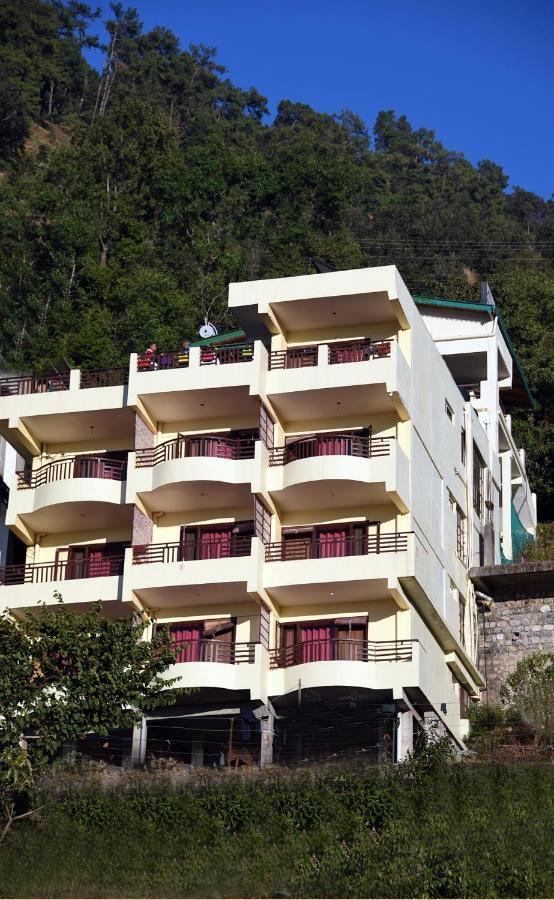 Green Roof Hotel Нейнитал Екстериор снимка